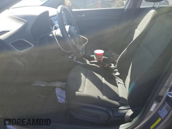 ✅ 2021 Hyundai Accent SEL • VIN: 3KPC24A64ME148327 • Лот: 88480755. Опубликован ранее на Copart с пробегом 58 748 миль. Бесплатный доступ к архиву аукционных продаж из США и подробный отчёт об истории автомобиля на DreamBid. Изображение 7.