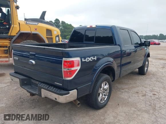 ✅ 2013 Ford F-150 XL • VIN: 1FTFW1EF7DKF84323 • Lot: 42549763. Wystawiony na IAAI z przebiegiem 133 745 mil. Bezpłatny archiwum sprzedaży aukcyjnych z USA i szczegółowy raport historii pojazdu na DreamBid. Zdjęcie 4.
