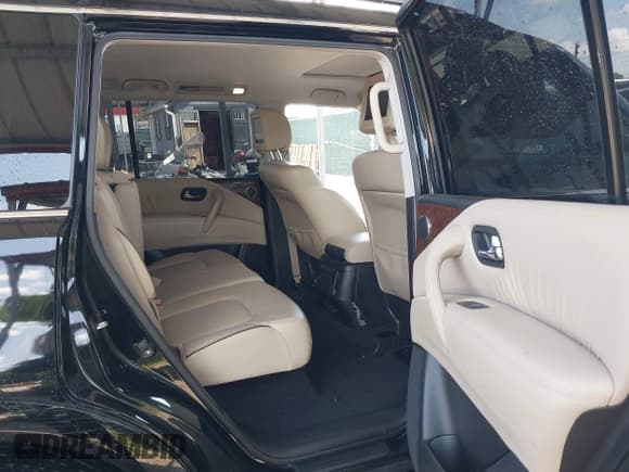 ✅ 2019 Nissan Armada Platinum • VIN: JN8AY2NC5K9580697 • Lot: 42938523. Listed on IAAI with 57,545 mi. Free auction sales archive from the USA and detailed vehicle history report at DreamBid. Image 8.