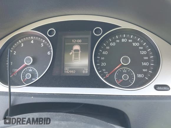 ✅ 2011 Volkswagen CC Sport • VIN: WVWMN7AN9BE708324 • Lot: 43466248. Listed on IAAI with 142,992 mi. Free auction sales archive from the USA and detailed vehicle history report at DreamBid. Image 7.