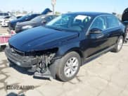✅ 2017 Volkswagen Passat S • VIN: 1VWAT7A3XHC083053 • Lot: 43109051. Wystawiony na IAAI z przebiegiem 58 708 mil. Bezpłatny archiwum sprzedaży aukcyjnych z USA i szczegółowy raport historii pojazdu na DreamBid. Zdjęcie 17.