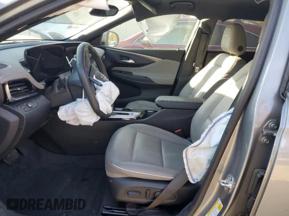 ✅ 2025 Buick Envista Avenir • VIN: KL47LCEP2SB137083 • Lot: 92500145. Wystawiony na Copart z przebiegiem 14 247 mil. Bezpłatny archiwum sprzedaży aukcyjnych z USA i szczegółowy raport historii pojazdu na DreamBid. Zdjęcie 7.