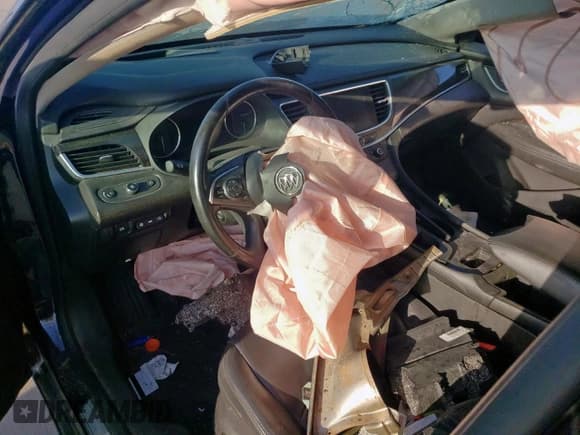 ✅ 2017 Buick LaCrosse Premium • VIN: 1G4ZS5SS8HU148829 • Лот: 66878675. Опубликован ранее на Copart с пробегом 172 327 миль. Бесплатный доступ к архиву аукционных продаж из США и подробный отчёт об истории автомобиля на DreamBid. Изображение 8.