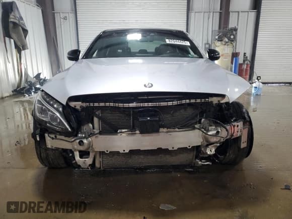 ✅ 2016 Mercedes-Benz C 450 AMG • VIN: 55SWF6EB9GU102994 • Lot: 82044425. Wystawiony na Copart z przebiegiem 92 806 mil. Bezpłatny archiwum sprzedaży aukcyjnych z USA i szczegółowy raport historii pojazdu na DreamBid. Zdjęcie 5.