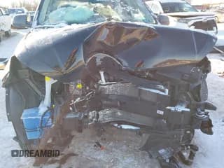 ✅ 2024 Hyundai Venue SEL • VIN: KMHRC8A38RU312638 • Lot: 41262239. Wystawiony na IAAI z przebiegiem 6 848 mil. Bezpłatny archiwum sprzedaży aukcyjnych z USA i szczegółowy raport historii pojazdu na DreamBid. Zdjęcie 6.