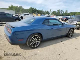 ✅ 2023 Dodge Challenger R/T • VIN: 2C3CDZBT1PH658076 • Lot: 68474964. Wystawiony na Copart z przebiegiem 5 486 mil. Bezpłatny archiwum sprzedaży aukcyjnych z USA i szczegółowy raport historii pojazdu na DreamBid. Zdjęcie 3.