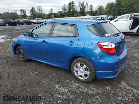 ✅ 2010 Toyota Matrix S • VIN: 2T1LE4EE6AC016849 • Lot: 82360655. Listed on Copart with 224,906 mi. Free auction sales archive from the USA and detailed vehicle history report at DreamBid. Image 2.