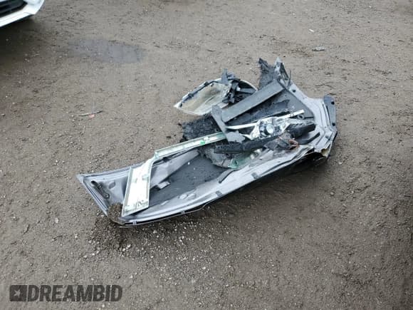 ✅ 2014 Toyota Sienna SE • VIN: 5TDXK3DC0ES410591 • Lot: 54971755. Listed on Copart with 170,419 mi. Free auction sales archive from the USA and detailed vehicle history report at DreamBid. Image 13.