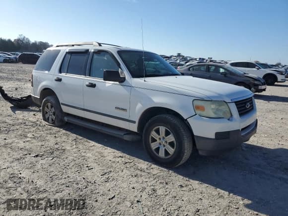 ✅ 2006 Ford Explorer XLS • VIN: 1FMEU62E36UA59711 • Lot: 92528355. Listed on Copart with 242,229 mi. Free auction sales archive from the USA and detailed vehicle history report at DreamBid. Image 4.