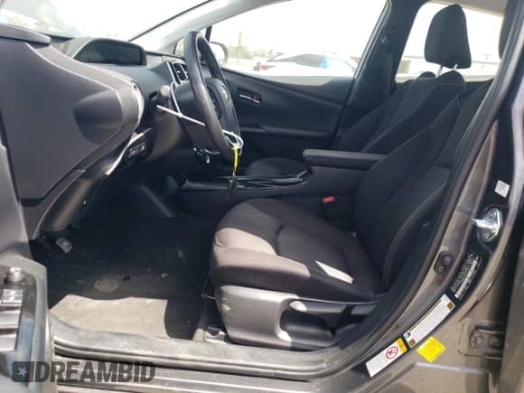 2021 Toyota Prius LE z VIN JTDKAMFP7M3176372, wystawiony jako Copart lot #68893794 z przebiegiem 59 421 mil mil oraz Szkoda całkowita • Salvage title. Historia ofert i sprzedaży dostępna na DreamBid. Obrazek 7.