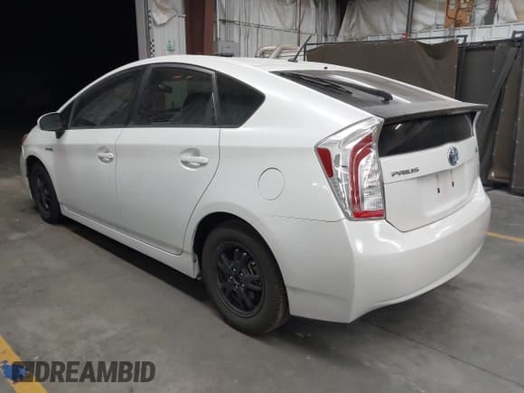 ✅ 2014 Toyota Prius Four • VIN: JTDKN3DU1E1749111 • Lot: 43260413. Wystawiony na IAAI z przebiegiem 113 117 mil. Bezpłatny archiwum sprzedaży aukcyjnych z USA i szczegółowy raport historii pojazdu na DreamBid. Zdjęcie 3.