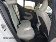 ✅ 2020 Volvo XC40 Momentum • VIN: YV4162UK8L2280279 • Lot: 71556575. Listed on Copart with 87,063 mi. Free auction sales archive from the USA and detailed vehicle history report at DreamBid. Image 11.