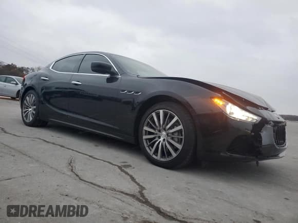 ✅ 2014 Maserati Ghibli • VIN: ZAM57XSA0E1112164 • Lot: 92433575. Wystawiony na Copart z przebiegiem 27 358 mil. Bezpłatny archiwum sprzedaży aukcyjnych z USA i szczegółowy raport historii pojazdu na DreamBid. Zdjęcie 4.