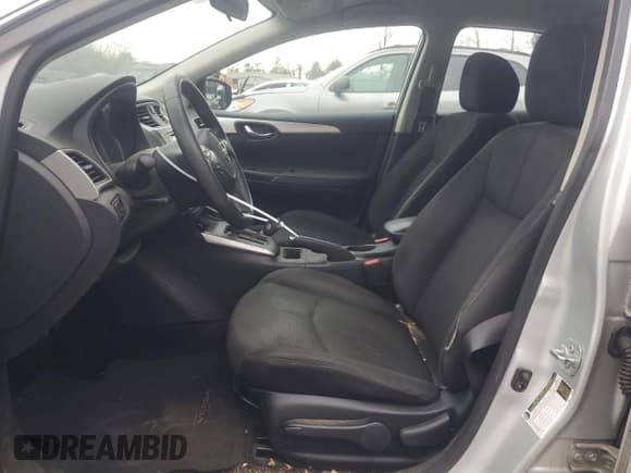 ✅ 2018 Nissan Sentra SV • VIN: 3N1AB7AP0JY281777 • Lot: 85702994. Listed on Copart with 108,255 mi. Free auction sales archive from the USA and detailed vehicle history report at DreamBid. Image 7.