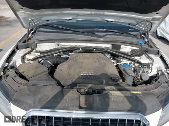 ✅ 2014 Audi Q5 Premium Plus • VIN: WA1CMAFP9EA071298 • Lot: 42442469. Listed on IAAI with 204,725 mi. Free auction sales archive from the USA and detailed vehicle history report at DreamBid. Image 10.