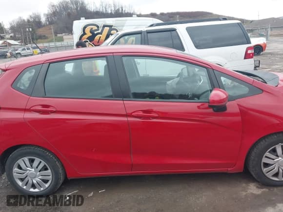 ✅ 2019 Honda Fit LX • VIN: 3HGGK5H49KM751290 • Lot: 43685338. Listed on IAAI with 63,444 mi. Free auction sales archive from the USA and detailed vehicle history report at DreamBid. Image 13.