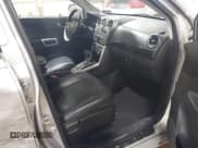 ✅ 2013 Chevrolet Captiva Sport LTZ • VIN: 3GNAL4EK6DS536339 • Лот: 41618236. Опубликован ранее на IAAI с пробегом 114 630 миль. Бесплатный доступ к архиву аукционных продаж из США и подробный отчёт об истории автомобиля на DreamBid. Изображение 5.