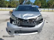 ✅ 2015 Toyota Sienna SE • VIN: 5TDXK3DC5FS685231 • Lot: 90573815. Listed on Copart with 147,646 mi. Free auction sales archive from the USA and detailed vehicle history report at DreamBid. Image 5.