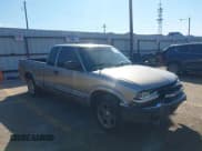 ✅ 2003 Chevrolet S-10 LS • VIN: 1GCCS19X638169300 • Лот: 41717497. Опубликован ранее на IAAI с пробегом 287 220 миль. Бесплатный доступ к архиву аукционных продаж из США и подробный отчёт об истории автомобиля на DreamBid. Изображение 1.