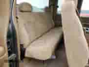 2000 Chevrolet Silverado 1500 LT z VIN 2GCEK19T3Y1154611, wystawiony jako Copart lot #66749694 z przebiegiem 186 003 mil mil oraz Szkoda całkowita • Salvage title. Historia ofert i sprzedaży dostępna na DreamBid. Obrazek 10.