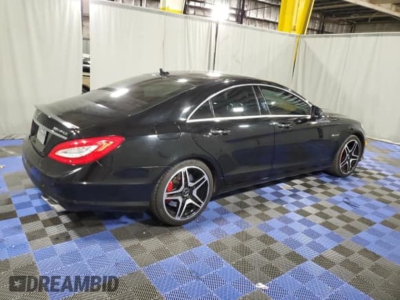 ✅ 2012 Mercedes-Benz CLS 63 AMG • VIN: WDDLJ7EB8CA051344 • Lot: 51868395. Wystawiony na Copart z przebiegiem 66 858 mil. Bezpłatny archiwum sprzedaży aukcyjnych z USA i szczegółowy raport historii pojazdu na DreamBid. Zdjęcie 3.