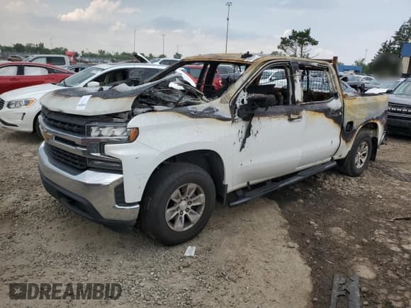 ✅ 2021 Chevrolet Silverado 1500 LT • VIN: 3GCUYDET0MG178514 • Lot: 66687235. Listed on Copart with Not provided. Free auction sales archive from the USA and detailed vehicle history report at DreamBid. Image 1.
