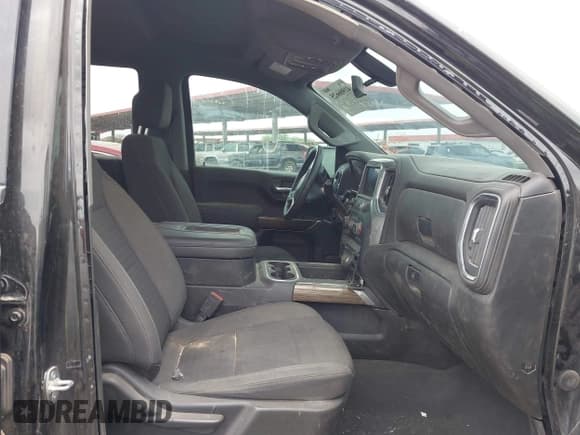 ✅ 2022 Chevrolet Silverado 1500 LT Trail Boss • VIN: 1GCPYFED3NZ194306 • Lot: 41906625. Wystawiony na IAAI z przebiegiem Nie podano. Bezpłatny archiwum sprzedaży aukcyjnych z USA i szczegółowy raport historii pojazdu na DreamBid. Zdjęcie 5.