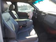 ✅ 2013 Ford F-150 XLT • VIN: 1FTFX1CFXDKG02295 • Лот: 43712142. Опубликован ранее на IAAI с пробегом 293 117 миль. Бесплатный доступ к архиву аукционных продаж из США и подробный отчёт об истории автомобиля на DreamBid. Изображение 5.