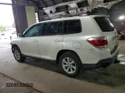 ✅ 2012 Toyota Highlander SE • VIN: 5TDBK3EH4CS099135 • Lot: 86140555. Listed on Copart with 169,995 mi. Free auction sales archive from the USA and detailed vehicle history report at DreamBid. Image 2.