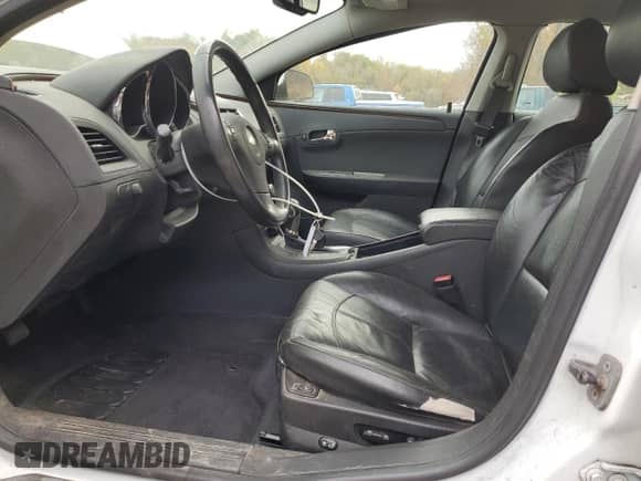 2011 Chevrolet Malibu LTZ с VIN 1G1ZE5E15BF380954, выставлен на аукционе Copart как лот 90543375 с пробегом 238 172 миль миль и Списание • Salvage title. История ставок и продаж доступна на DreamBid. Изображение 7.