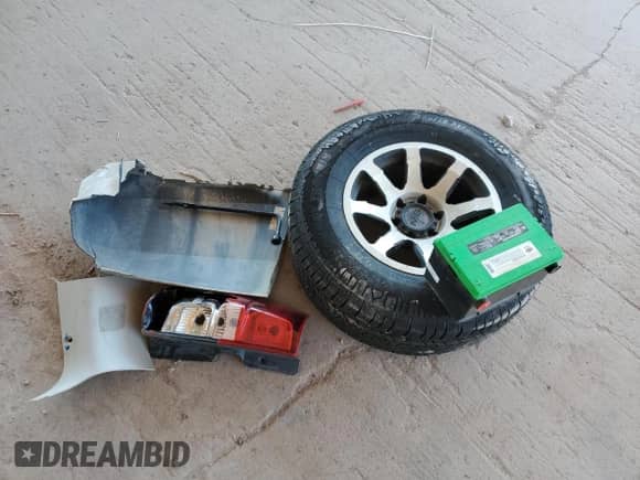 2009 Chevrolet Tahoe Commercial с VIN 1GNFK13099R225295, выставлен на аукционе Copart как лот 66044405 с пробегом 188 176 миль миль и Списание • Salvage title. История ставок и продаж доступна на DreamBid. Изображение 13.