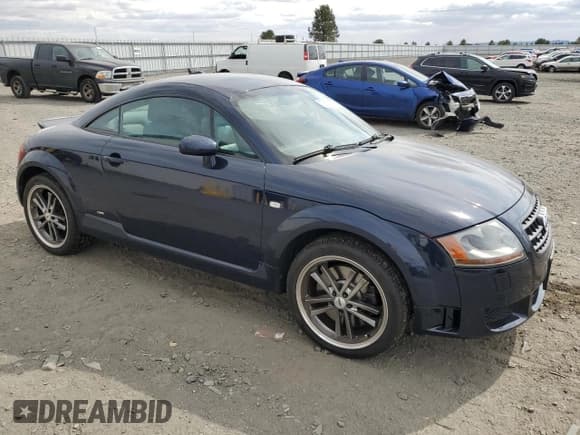 ✅ 2005 Audi TT • VIN: TRUWF28N551006789 • Lot: 70821184. Wystawiony na Copart z przebiegiem 108 742 mil. Bezpłatny archiwum sprzedaży aukcyjnych z USA i szczegółowy raport historii pojazdu na DreamBid. Zdjęcie 4.