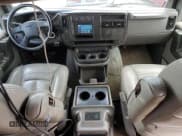 ✅ 2007 GMC Savana Cargo YF7 Upfitter • VIN: 1GDFG15T171238731 • Lot: 69537235. Wystawiony na Copart z przebiegiem 161 904 mil. Bezpłatny archiwum sprzedaży aukcyjnych z USA i szczegółowy raport historii pojazdu na DreamBid. Zdjęcie 8.