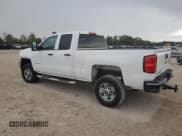 ✅ 2015 Chevrolet Silverado 2500HD Work Truck • VIN: 1GC2CUEG1FZ124280 • Лот: 83632664. Опубликован ранее на Copart с пробегом 220 163 миль. Бесплатный доступ к архиву аукционных продаж из США и подробный отчёт об истории автомобиля на DreamBid. Изображение 2.