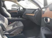 ✅ 2024 Volvo XC90 Plus Bright Theme • VIN: YV4H60CE6R1237976 • Lot: 41536582. Listed on IAAI with 5,012 mi. Free auction sales archive from the USA and detailed vehicle history report at DreamBid. Image 5.