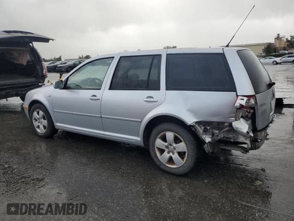 ✅ 2003 Volkswagen Jetta • VIN: WVWSP61J73W341282 • Lot: 45181585. Wystawiony na Copart z przebiegiem 233 728 mil. Bezpłatny archiwum sprzedaży aukcyjnych z USA i szczegółowy raport historii pojazdu na DreamBid. Zdjęcie 2.