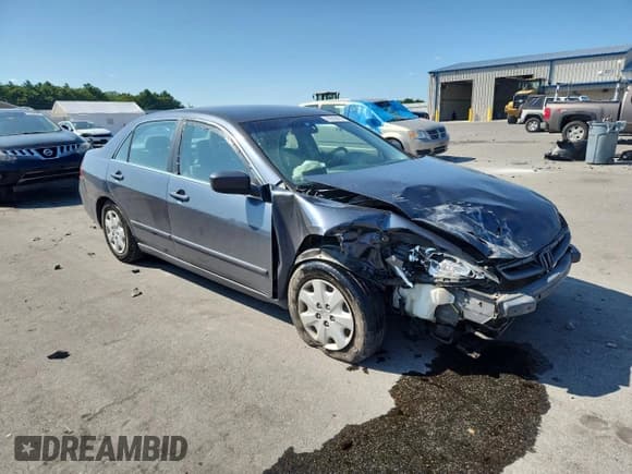 ✅ 2007 Honda Accord LX SE • VIN: 1HGCM66447A099877 • Lot: 69209495. Listed on Copart with 128,300 mi. Free auction sales archive from the USA and detailed vehicle history report at DreamBid. Image 4.