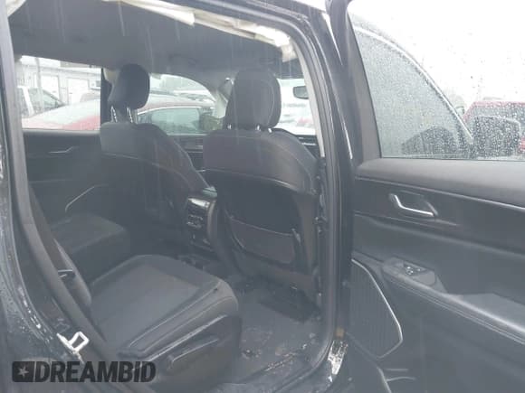 ✅ 2022 Jeep Grand Cherokee Altitude • VIN: 1C4RJKAG5N8592791 • Lot: 43279520. Listed on IAAI with 51,128 mi. Free auction sales archive from the USA and detailed vehicle history report at DreamBid. Image 8.