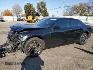 ✅ 2016 Chrysler 300 S • VIN: 2C3CCAGG6GH298724 • Lot: 91177325. Listed on Copart with 126,078 mi. Free auction sales archive from the USA and detailed vehicle history report at DreamBid. Image 1.