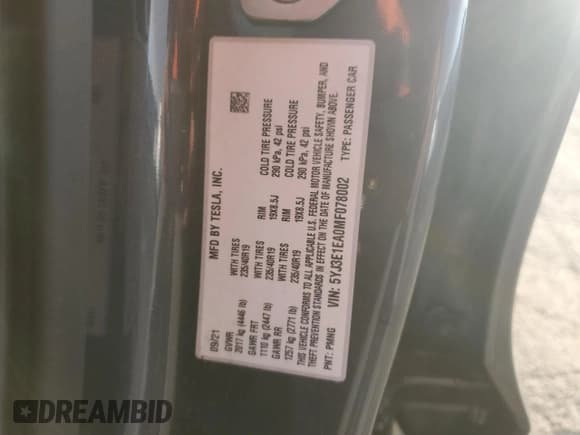 ✅ 2021 Tesla Model 3 Standard Range Plus • VIN: 5YJ3E1EA0MF078002 • Lot: 82553525. Wystawiony na Copart z przebiegiem 52 172 mil. Bezpłatny archiwum sprzedaży aukcyjnych z USA i szczegółowy raport historii pojazdu na DreamBid. Zdjęcie 12.