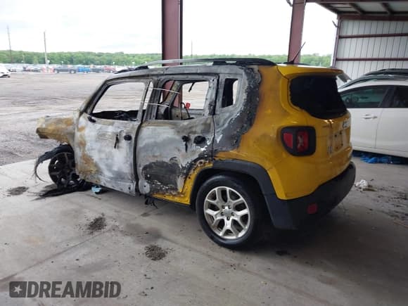 ✅ 2017 Jeep Renegade Latitude • VIN: ZACCJABB0HPE49909 • Лот: 42314328. Опубликован ранее на IAAI с пробегом 118 848 миль. Бесплатный доступ к архиву аукционных продаж из США и подробный отчёт об истории автомобиля на DreamBid. Изображение 3.