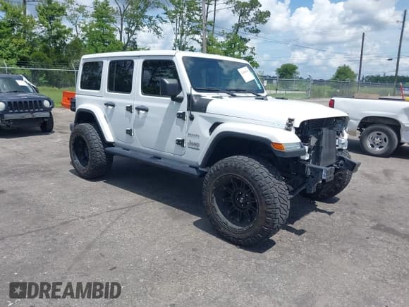 ✅ 2021 Jeep Wrangler Unlimited Sahara Altitude • VIN: 1C4HJXEN7MW518395 • Lot: 42484314. Listed on IAAI with 55,000 mi. Free auction sales archive from the USA and detailed vehicle history report at DreamBid. Image 1.