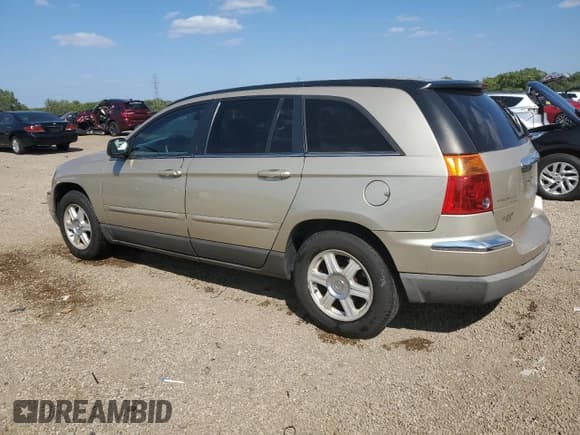 ✅ 2006 Chrysler Pacifica Touring • VIN: 2A4GM68446R826372 • Lot: 71285895. Wystawiony na Copart z przebiegiem 128 137 mil. Bezpłatny archiwum sprzedaży aukcyjnych z USA i szczegółowy raport historii pojazdu na DreamBid. Zdjęcie 2.