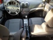 ✅ 2009 Pontiac G3 • VIN: KL2TD66E69B648552 • Lot: 86128754. Wystawiony na Copart z przebiegiem 122 723 mil. Bezpłatny archiwum sprzedaży aukcyjnych z USA i szczegółowy raport historii pojazdu na DreamBid. Zdjęcie 8.