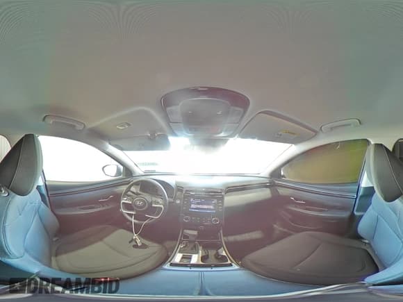 ✅ 2022 Hyundai Tucson Preferred • VIN: KM8JBCAE3NU170567 • Lot: 49965335. Wystawiony na Copart z przebiegiem 22 950 mil. Bezpłatny archiwum sprzedaży aukcyjnych z USA i szczegółowy raport historii pojazdu na DreamBid. Zdjęcie 16.