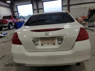 ✅ 2006 Honda Accord LX • VIN: 3HGCM56436G708886 • Lot: 89733005. Wystawiony na Copart z przebiegiem 249 371 mil. Bezpłatny archiwum sprzedaży aukcyjnych z USA i szczegółowy raport historii pojazdu na DreamBid. Zdjęcie 6.