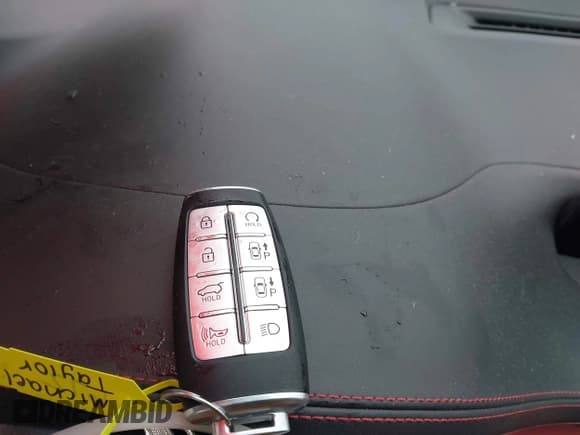 ✅ 2022 Genesis GV70 Sport • VIN: KMUMCDTC0NU018758 • Lot: 41735229. Listed on IAAI with 42,717 mi. Free auction sales archive from the USA and detailed vehicle history report at DreamBid. Image 11.