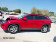 ✅ 2023 Hyundai Tucson SEL • VIN: 5NMJBCAE2PH270948 • Lot: 43234232. Wystawiony na IAAI z przebiegiem 31 201 mil. Bezpłatny archiwum sprzedaży aukcyjnych z USA i szczegółowy raport historii pojazdu na DreamBid. Zdjęcie 14.