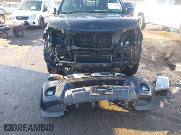 ✅ 2016 Nissan Frontier Pro-4X • VIN: 1N6AD0EVXGN704858 • Лот: 43745468. Опубликован ранее на IAAI с пробегом 146 514 миль. Бесплатный доступ к архиву аукционных продаж из США и подробный отчёт об истории автомобиля на DreamBid. Изображение 6.