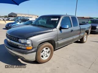 ✅ 2001 Chevrolet Silverado 1500 LS • VIN: 2GCEC19T211162654 • Лот: 82385785. Опубликован ранее на Copart с пробегом 80 407 миль. Бесплатный доступ к архиву аукционных продаж из США и подробный отчёт об истории автомобиля на DreamBid. Изображение 1.